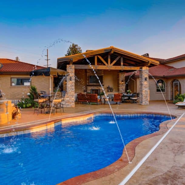 4-7_Shock-the-Pool@2x